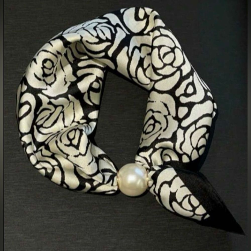 New! Black & White Camellia Magnetic Pearl Accent Neck Scarf